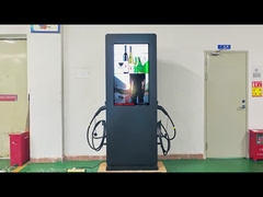 OCPP 1.6 Πρωτόκολλο 43 ιντσών εξωτερικό IP65 Αδιάβροχο Android LCD Κιόσκι με φορτιστή EV