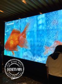Εξαιρετικά στενή Bezel τηλεοπτική οθόνη άνευ ραφής 0.44mm συστημάτων σηματοδότησης LCD τοίχων ψηφιακή 55 ίντσα εσωτερικά